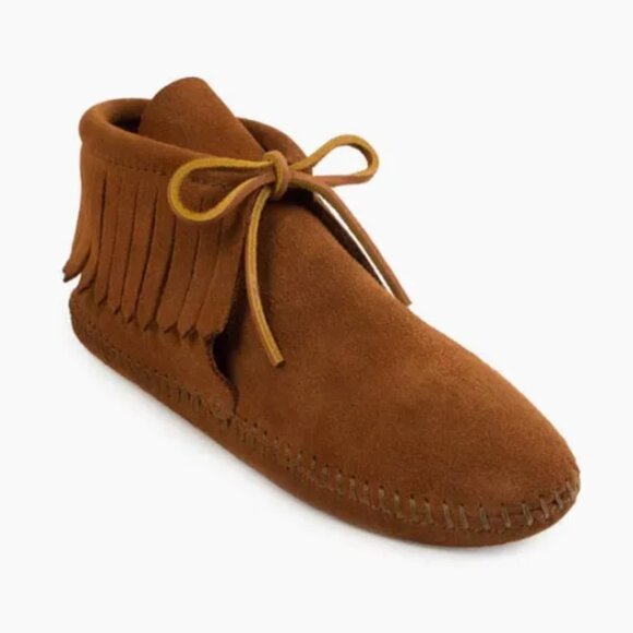 Minnetonka Women’s Classic Fringe Softsole Boot Brown - Picture 1 of 6